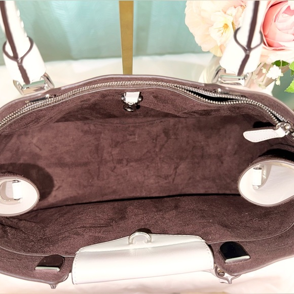 NWOT - Michael Kors Blakely Leather Satchel - Picture 4 of 13